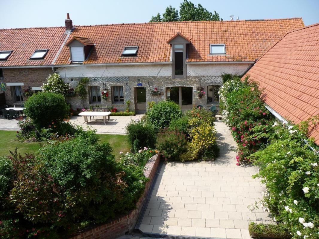 Gite Du Chene Bierne Exteriér fotografie